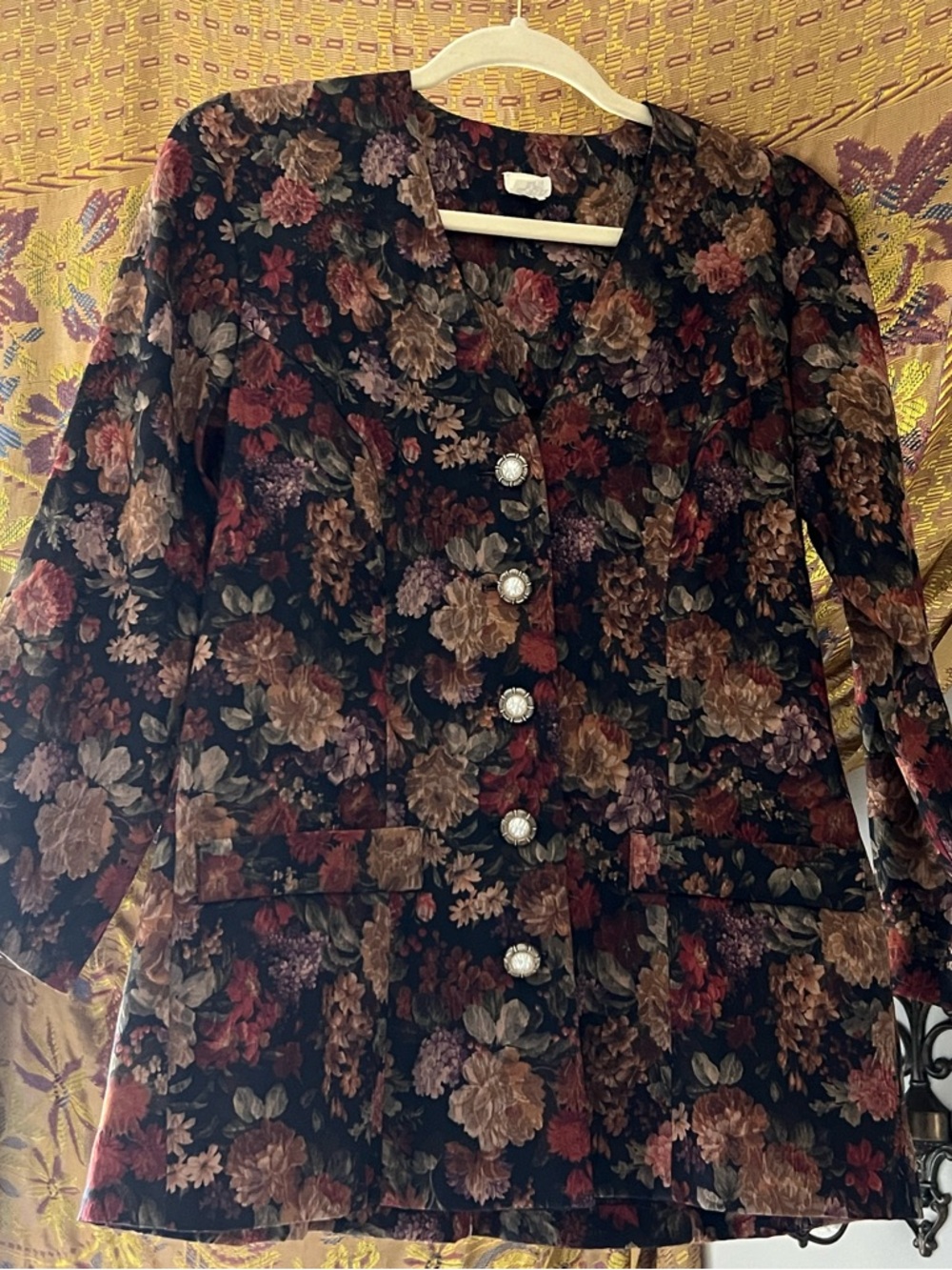 Floral blazer/ jacket